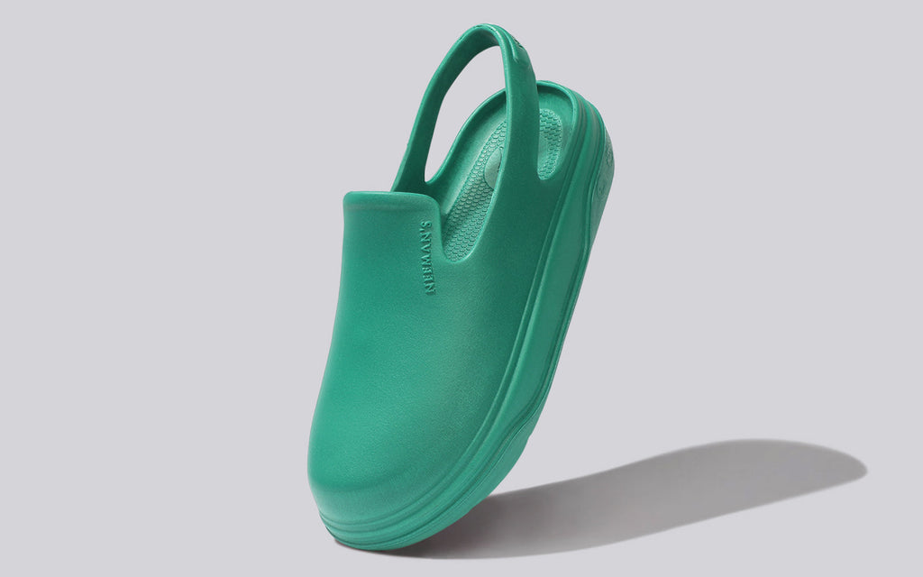 Cushers Clogs For Women : Pepper Green