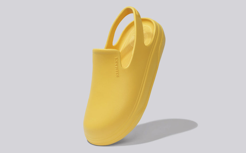 Cushers Clogs For Women : Yellow