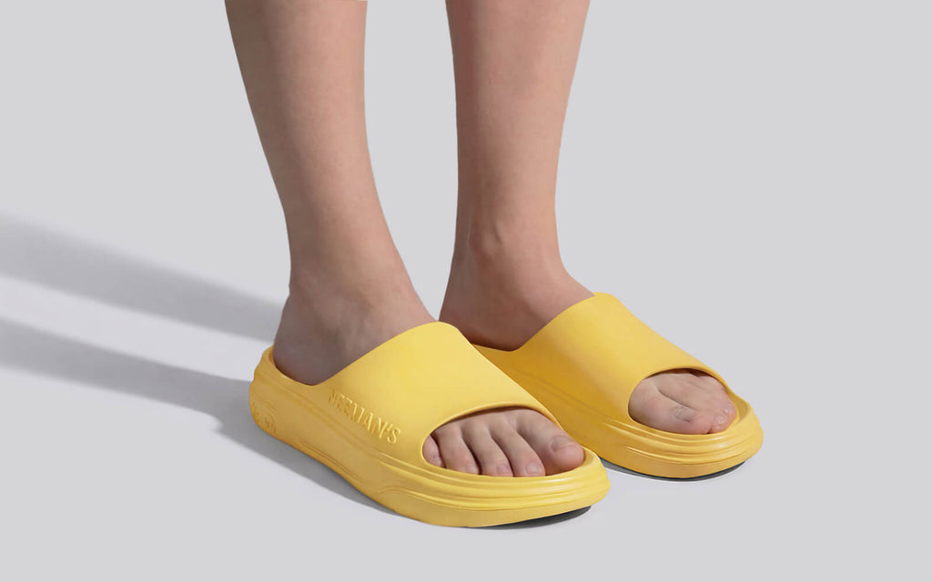 Cushers Slides For Women : Yellow