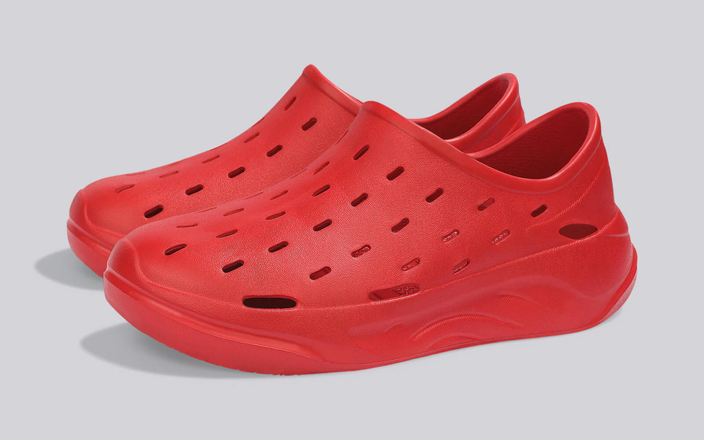 Cushers Rainscape Clogs For Men : Red