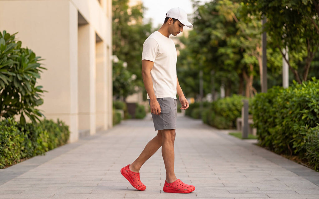 Cushers Rainscape Clogs For Men : Red