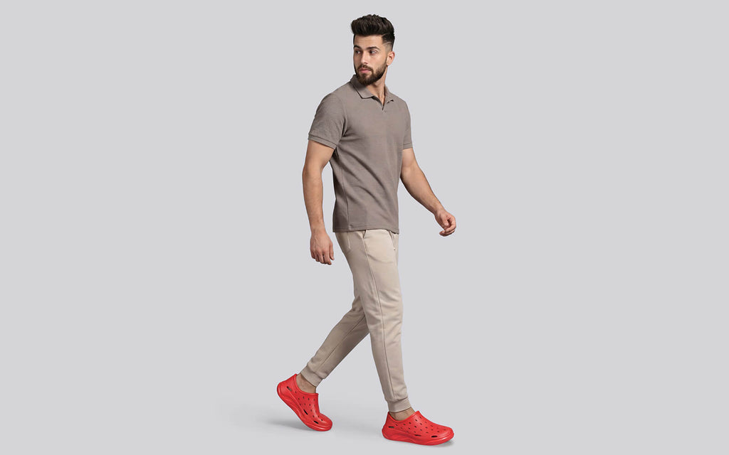 Cushers Rainscape Clogs For Men : Red