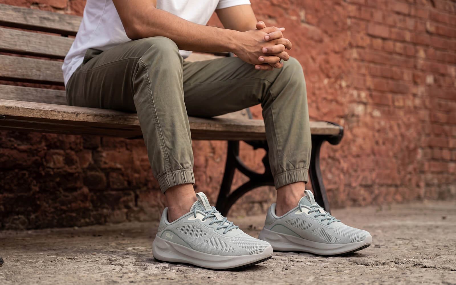 DuoForm Sneakers for Men : Grey