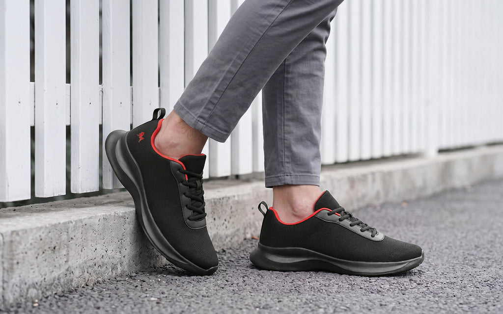 Everyday Routine Sneakers For Men : Black