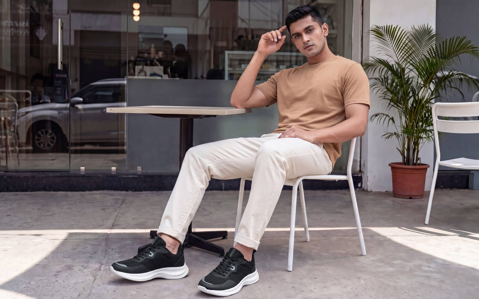 Grid Rush Sneakers For Men : Black