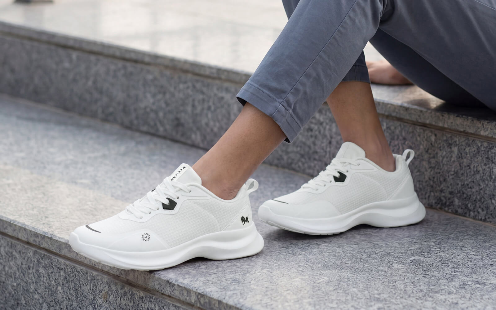 Grid Rush Sneakers For Women : White