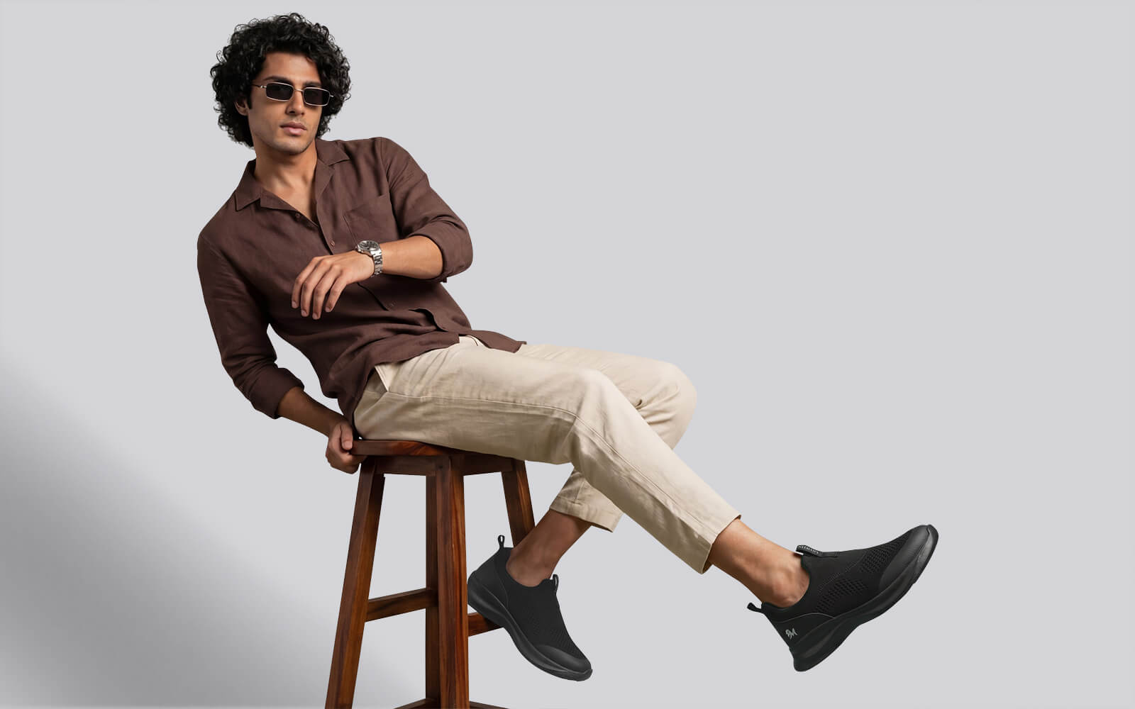 Mono Curve Slip Ons for Men : Black