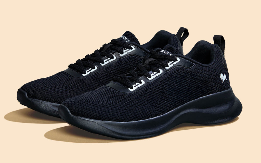 The CloudKnit Sneakers : Black