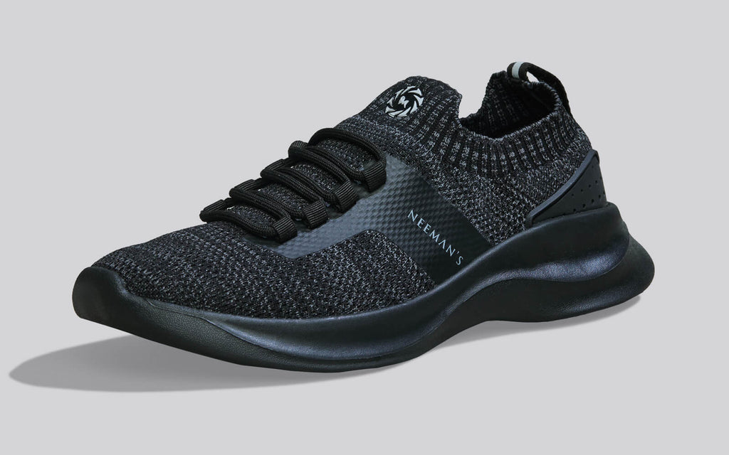 Fuse Knit Sneakers : Black