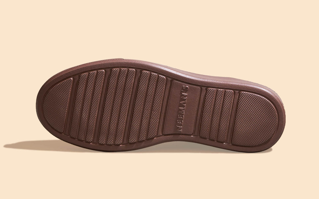 Pure Motion Sneakers : Tan