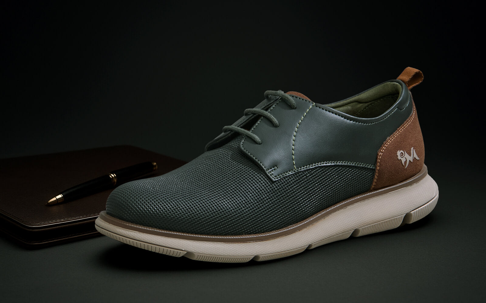 Textured Derby Sneakers : Olive