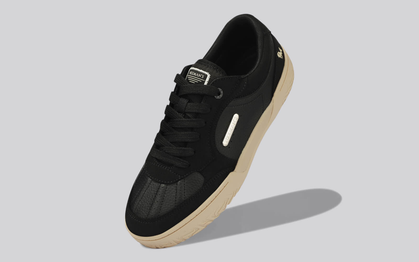 Remix Vintage : Black Ecru
