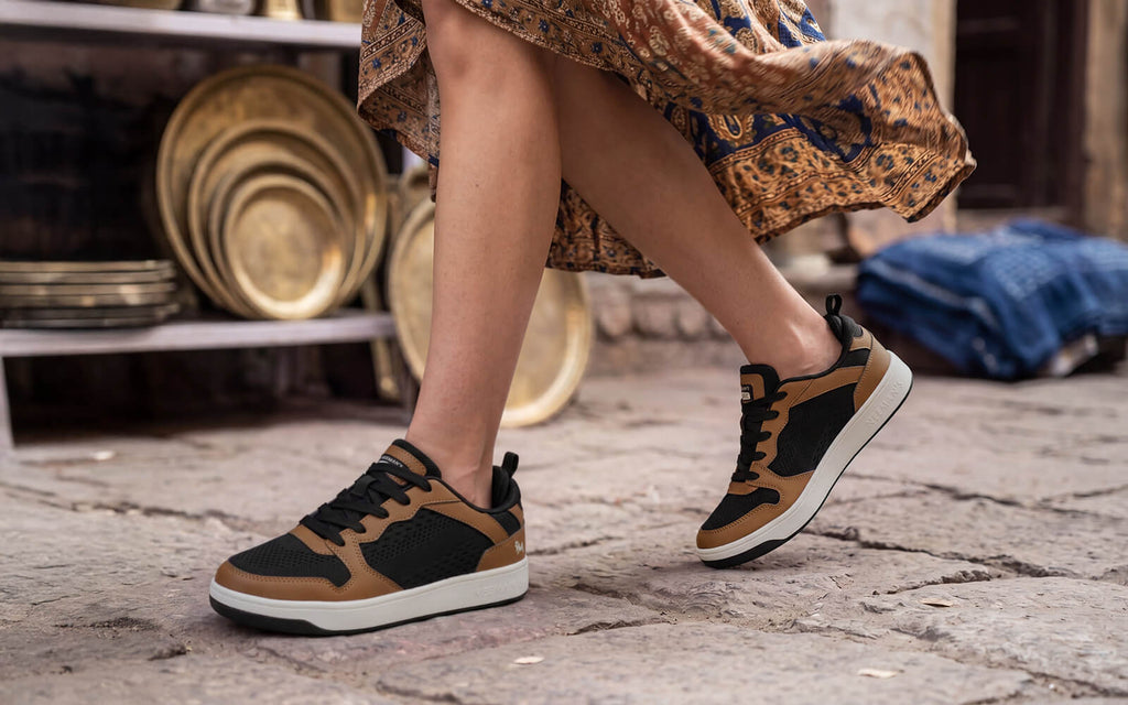 The Street Heart : Black Brown