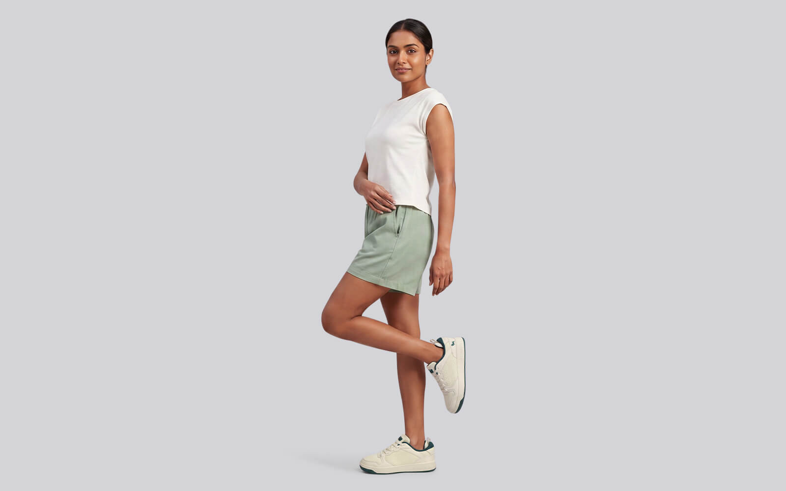 The Street Heart : Ivory Green